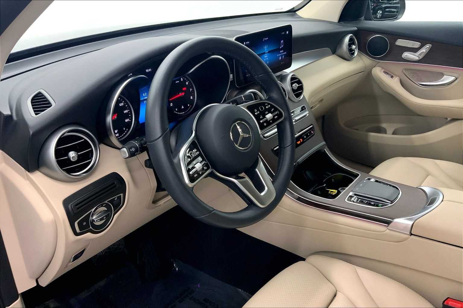 2022 Mercedes-Benz GLC 300 SUV