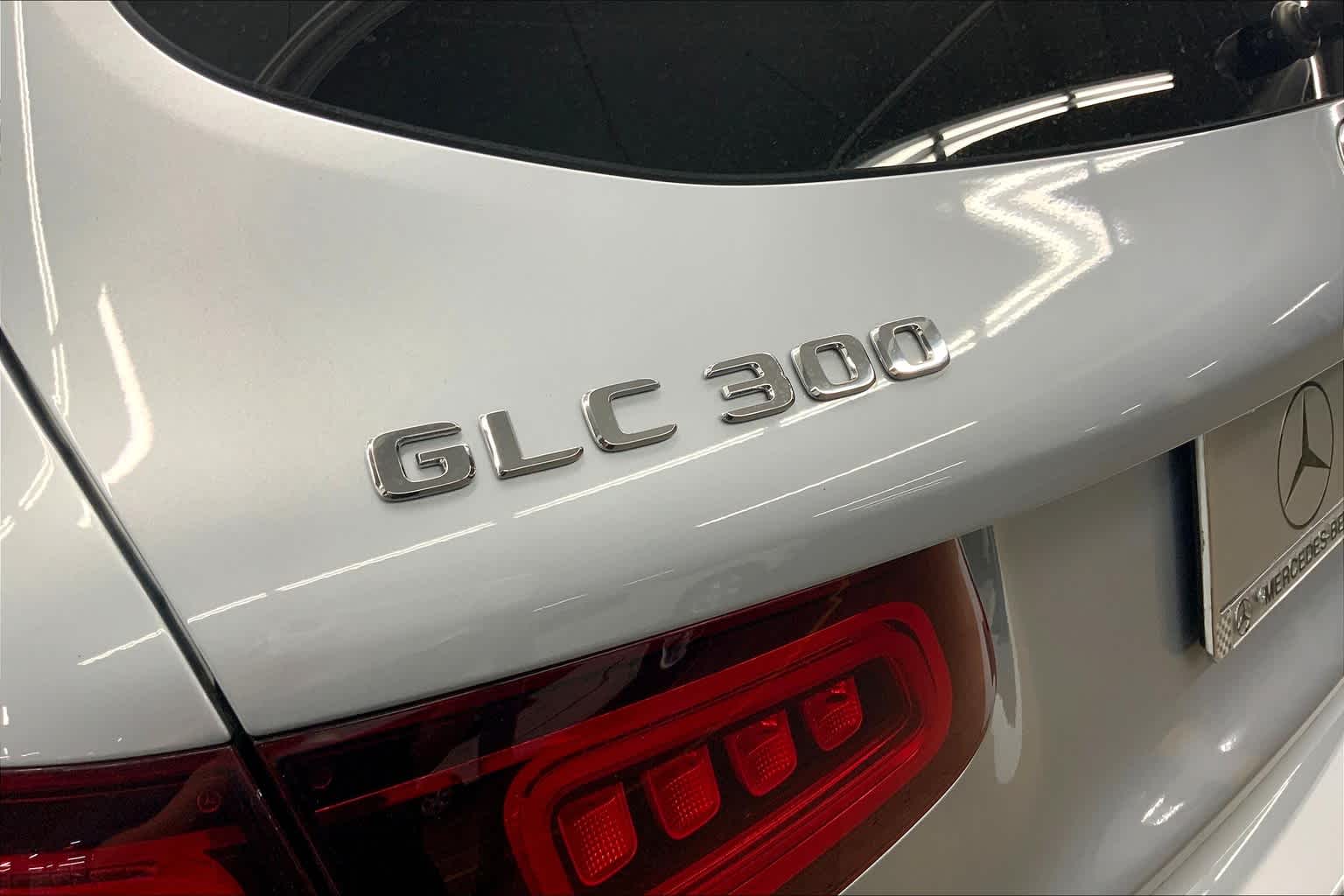 2022 Mercedes-Benz GLC 300 SUV