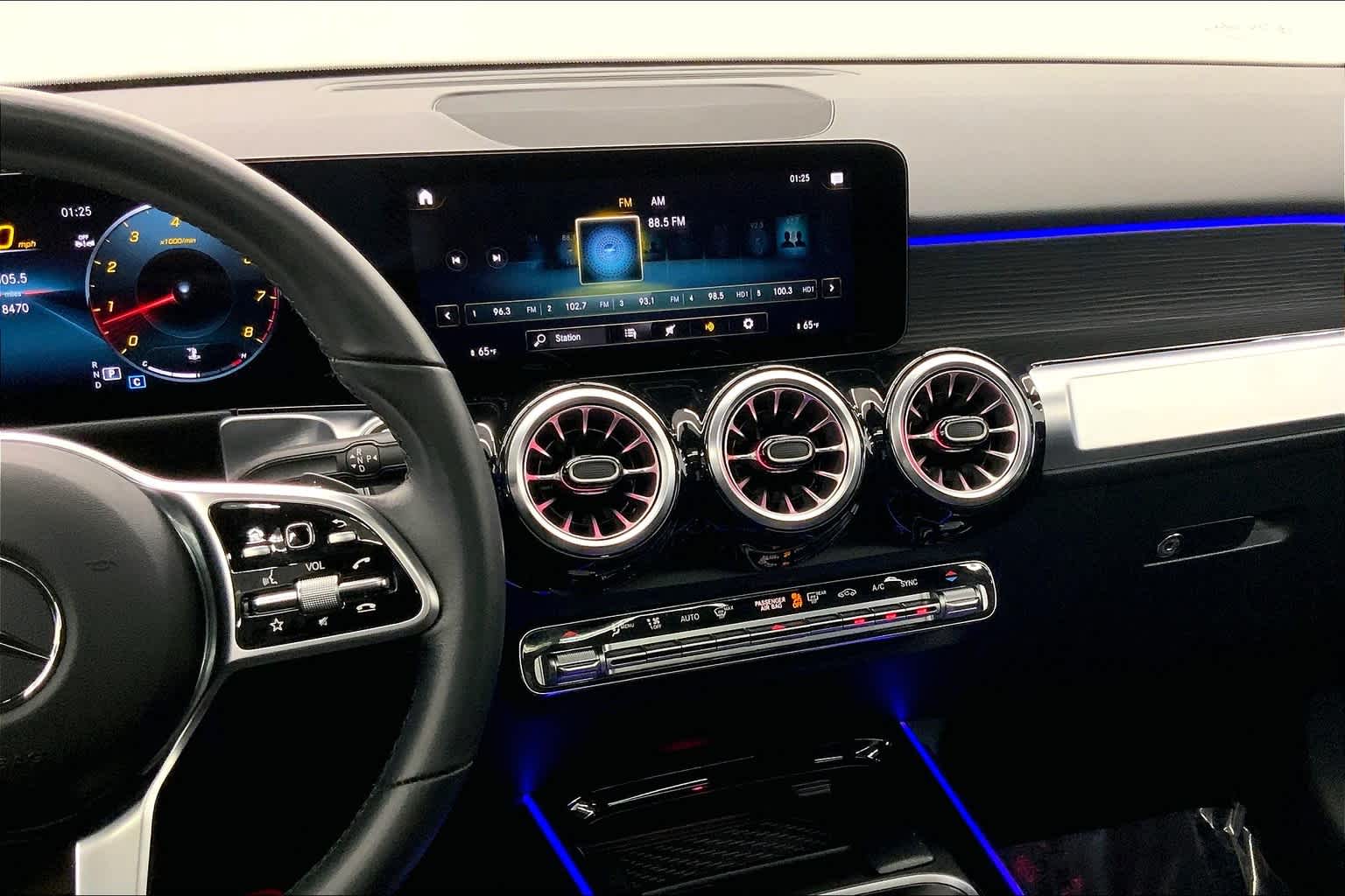 2023 Mercedes-Benz GLB 250 SUV