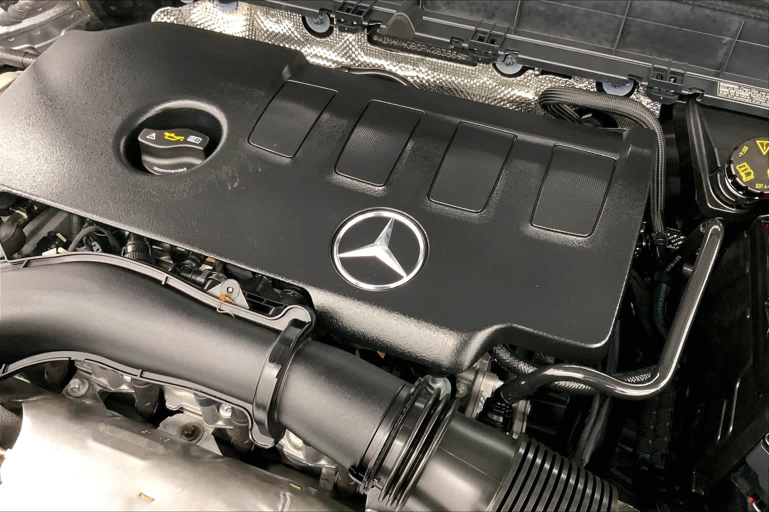 2023 Mercedes-Benz GLB 250 SUV