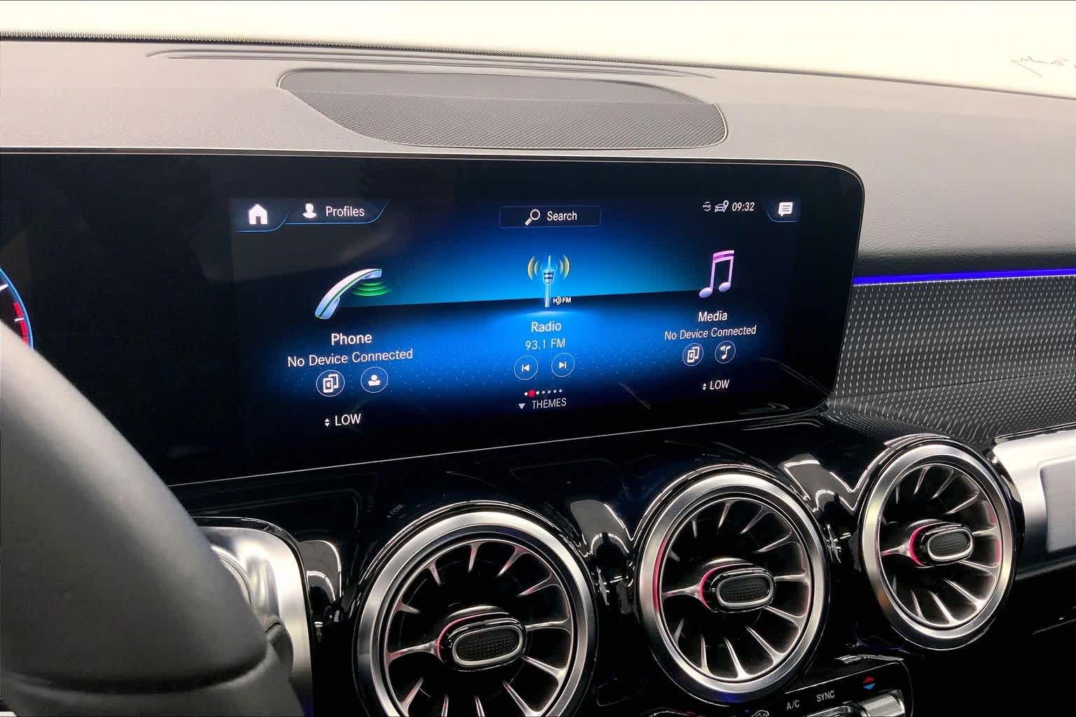 2023 Mercedes-Benz GLB GLB 250