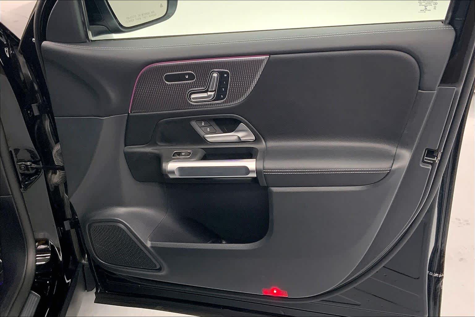 2023 Mercedes-Benz GLB 250 GLB 250