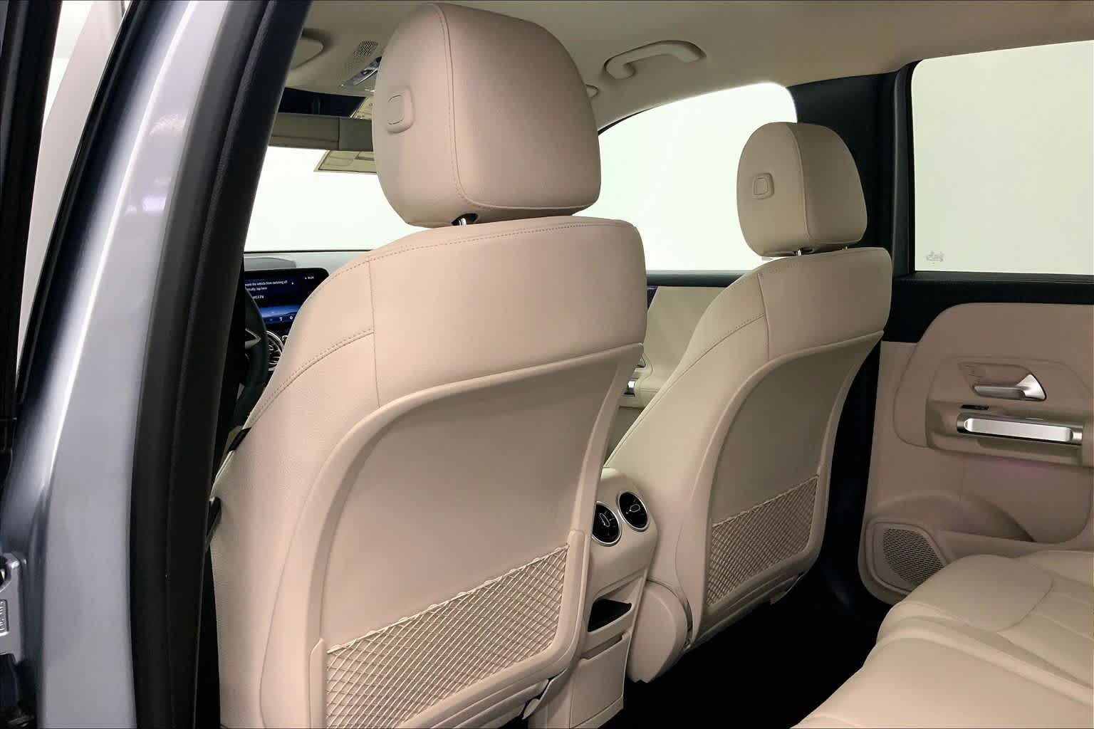 2026 Mercedes-Benz GLB 250 SUV