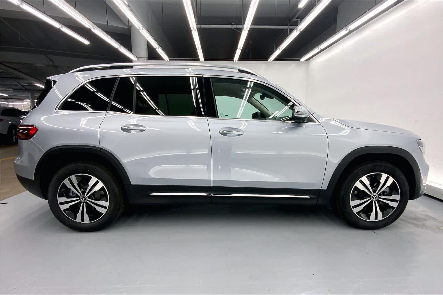 2026 Mercedes-Benz GLB 250 SUV