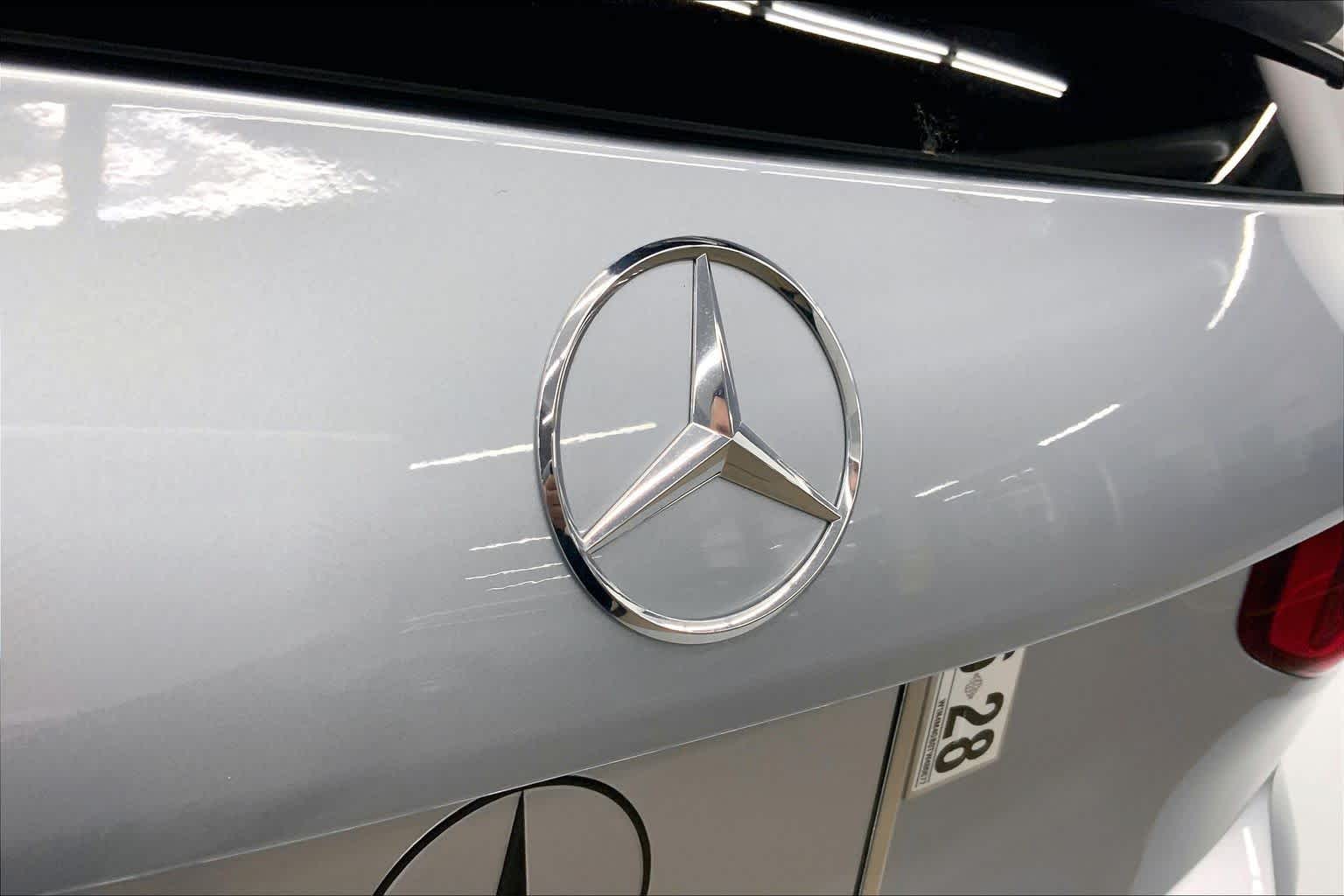 2026 Mercedes-Benz GLB 250 SUV