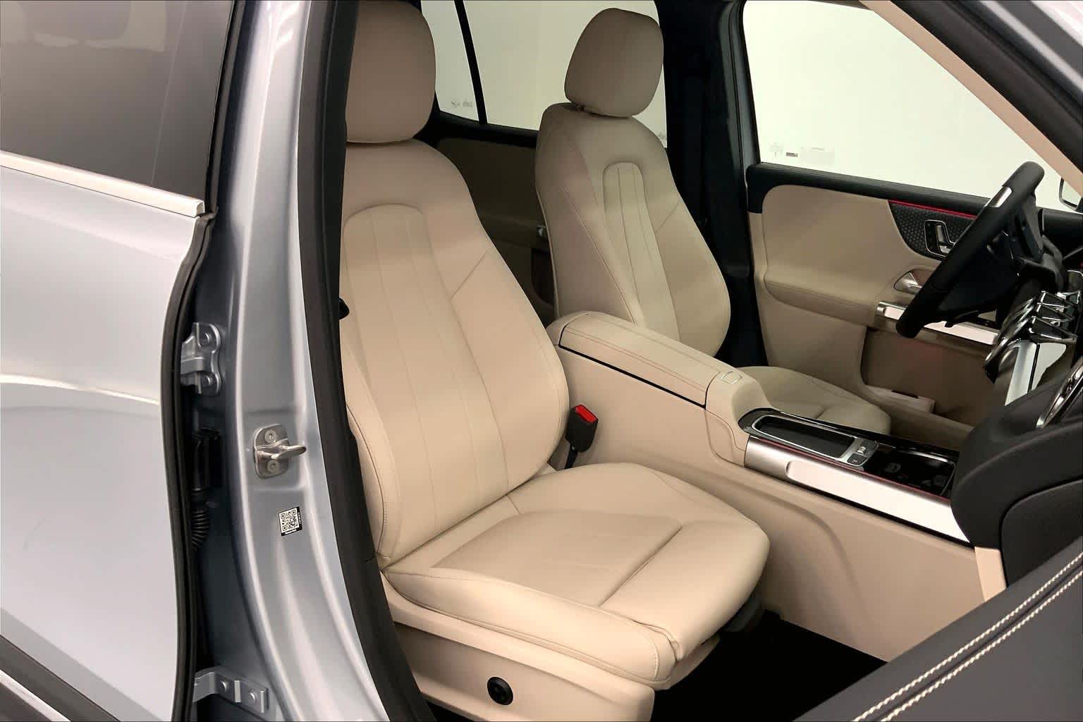 2026 Mercedes-Benz GLB 250 SUV