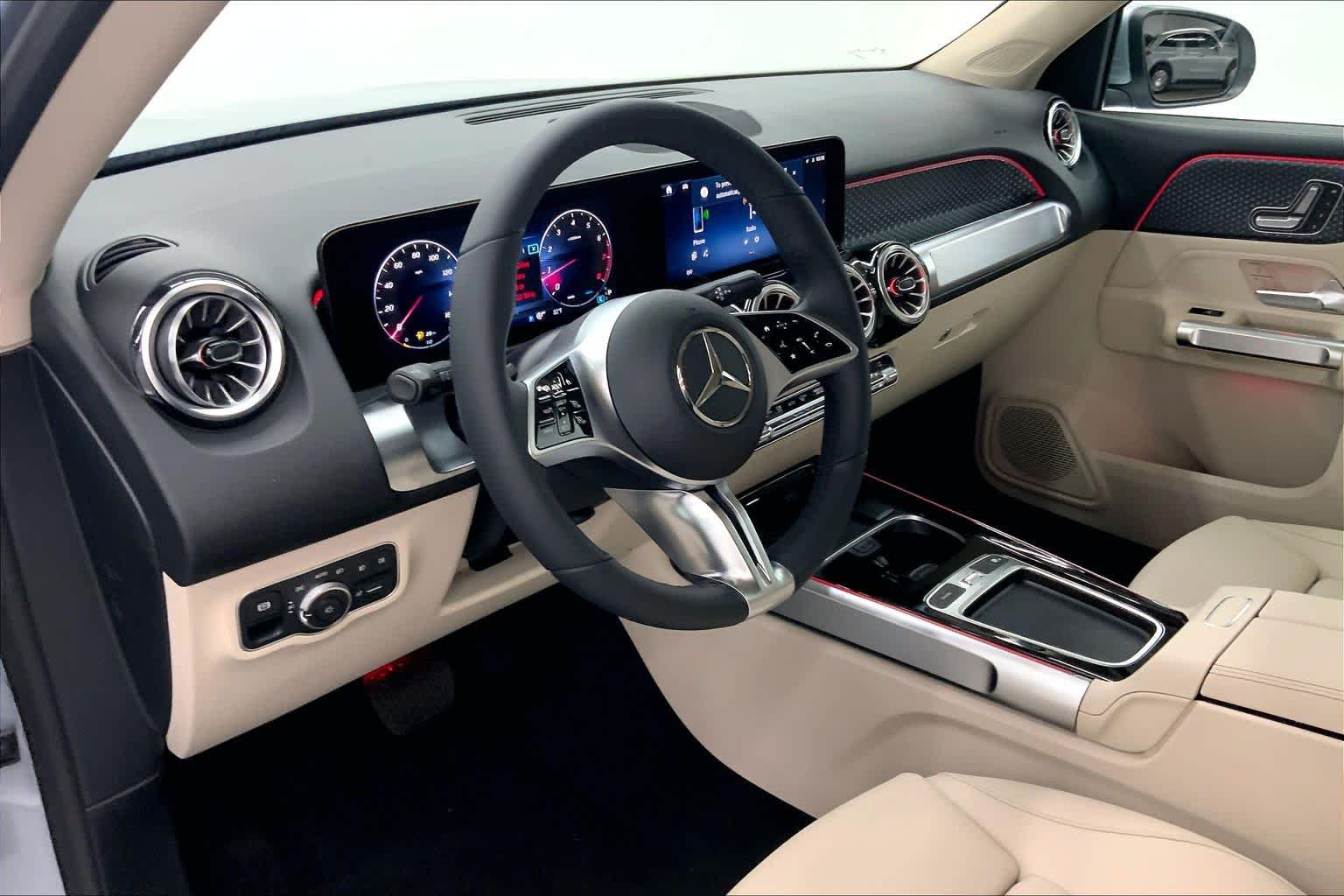 2026 Mercedes-Benz GLB 250 SUV