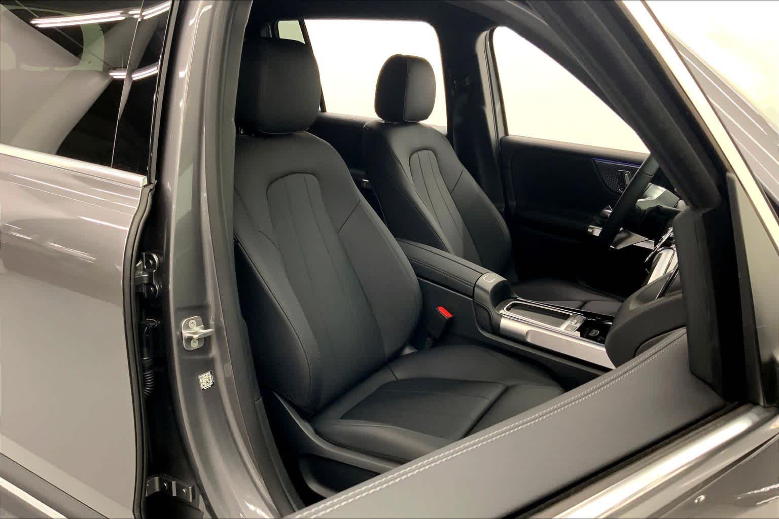 2026 Mercedes-Benz GLB 250 SUV