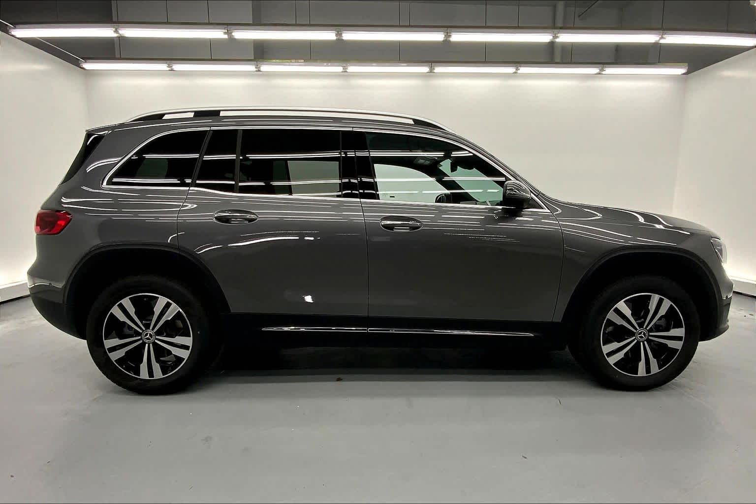 2026 Mercedes-Benz GLB 250 SUV