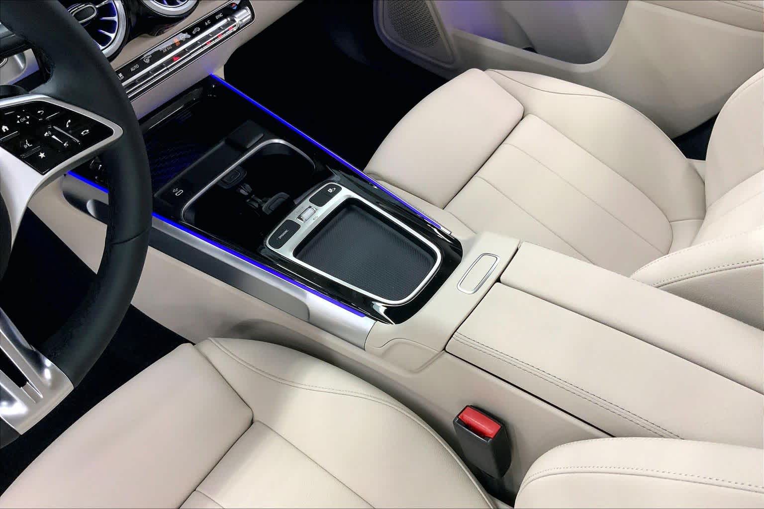 2026 Mercedes-Benz GLB 250 SUV