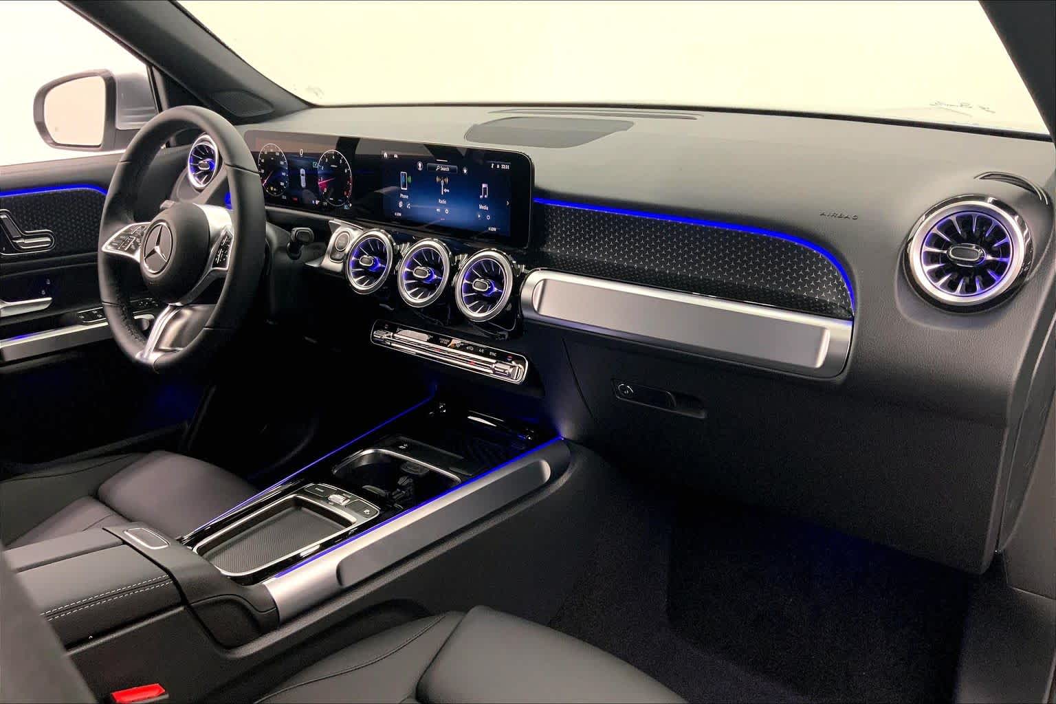 2026 Mercedes-Benz GLB 250 SUV