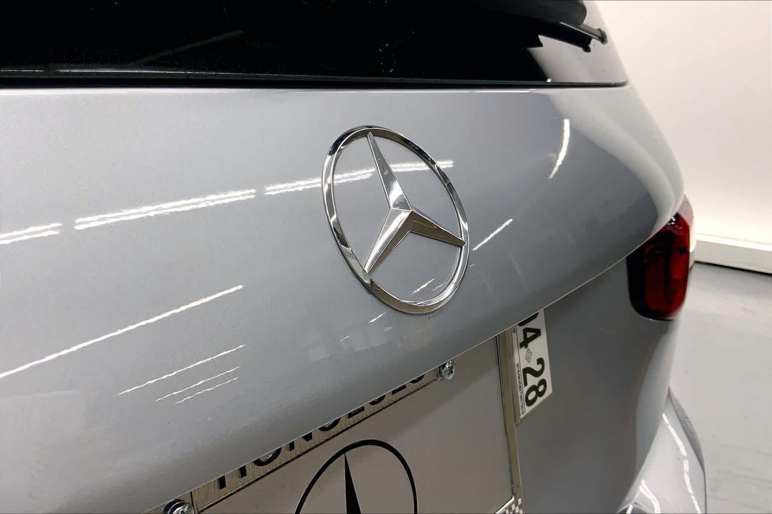 2026 Mercedes-Benz GLB 250 SUV