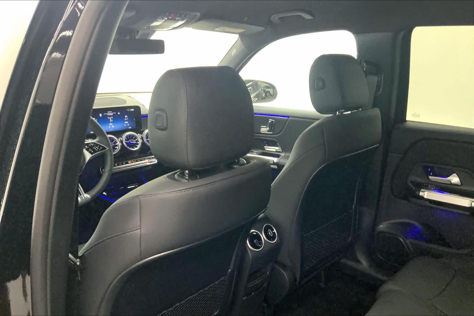 2026 Mercedes-Benz GLB 250 SUV