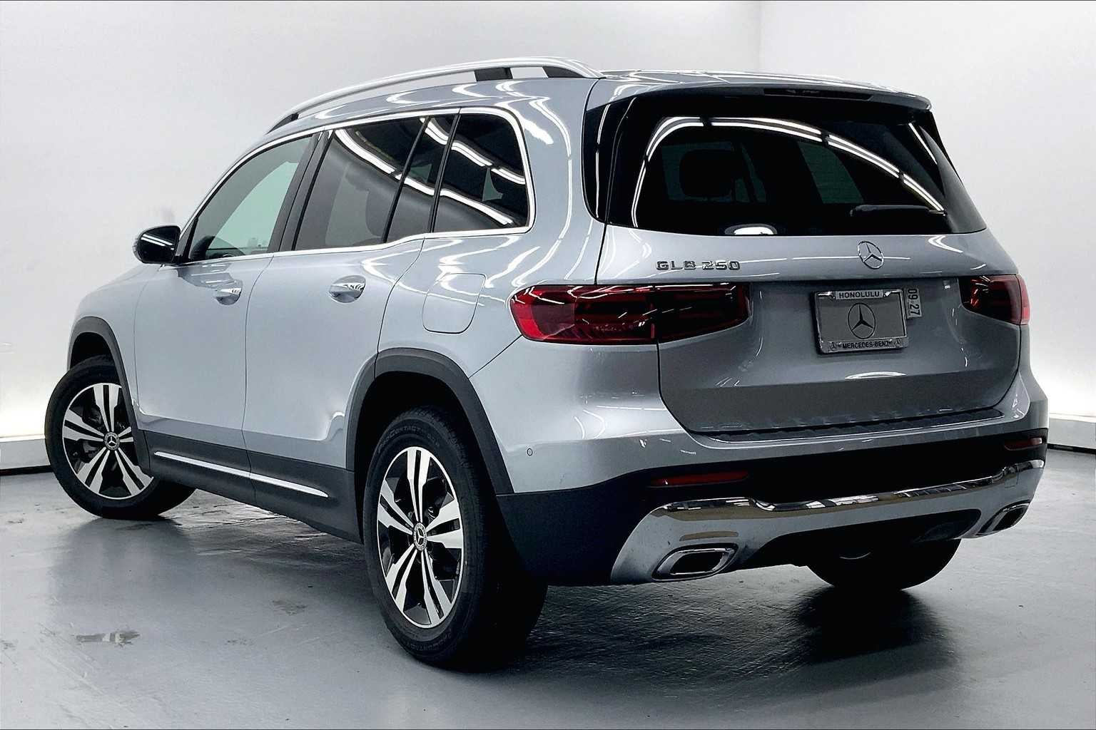 2026 Mercedes-Benz GLB 250 SUV