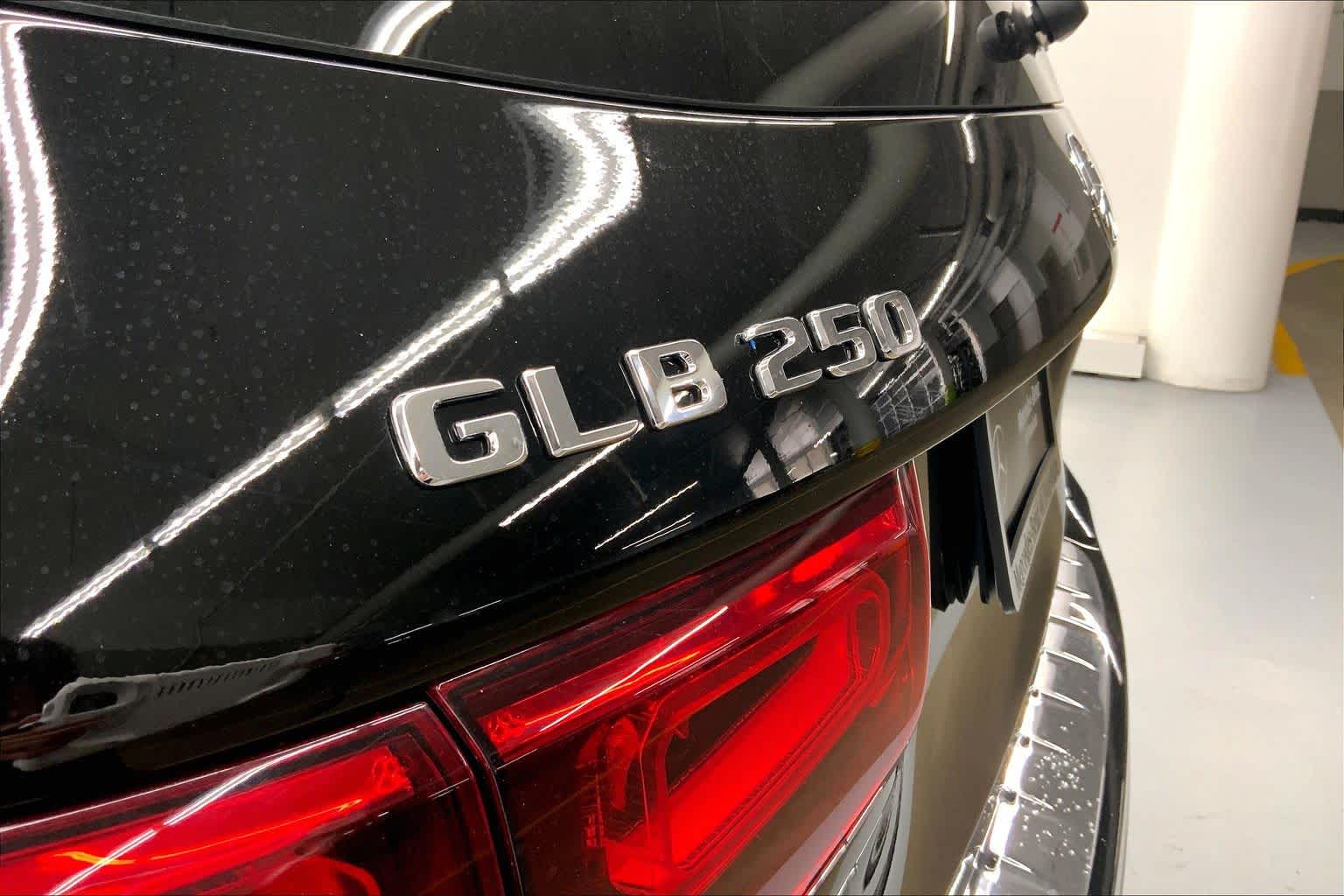 2021 Mercedes-Benz GLB GLB 250