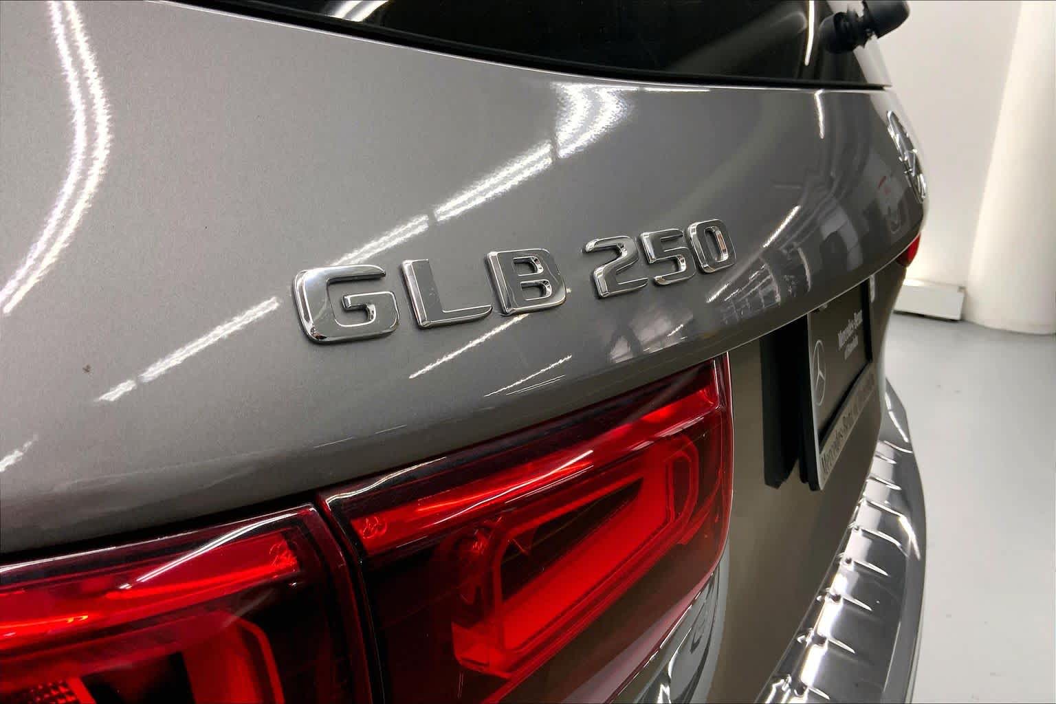 2021 Mercedes-Benz GLB GLB 250