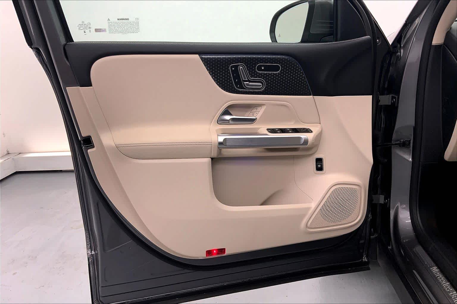 2026 Mercedes-Benz GLB 250 SUV