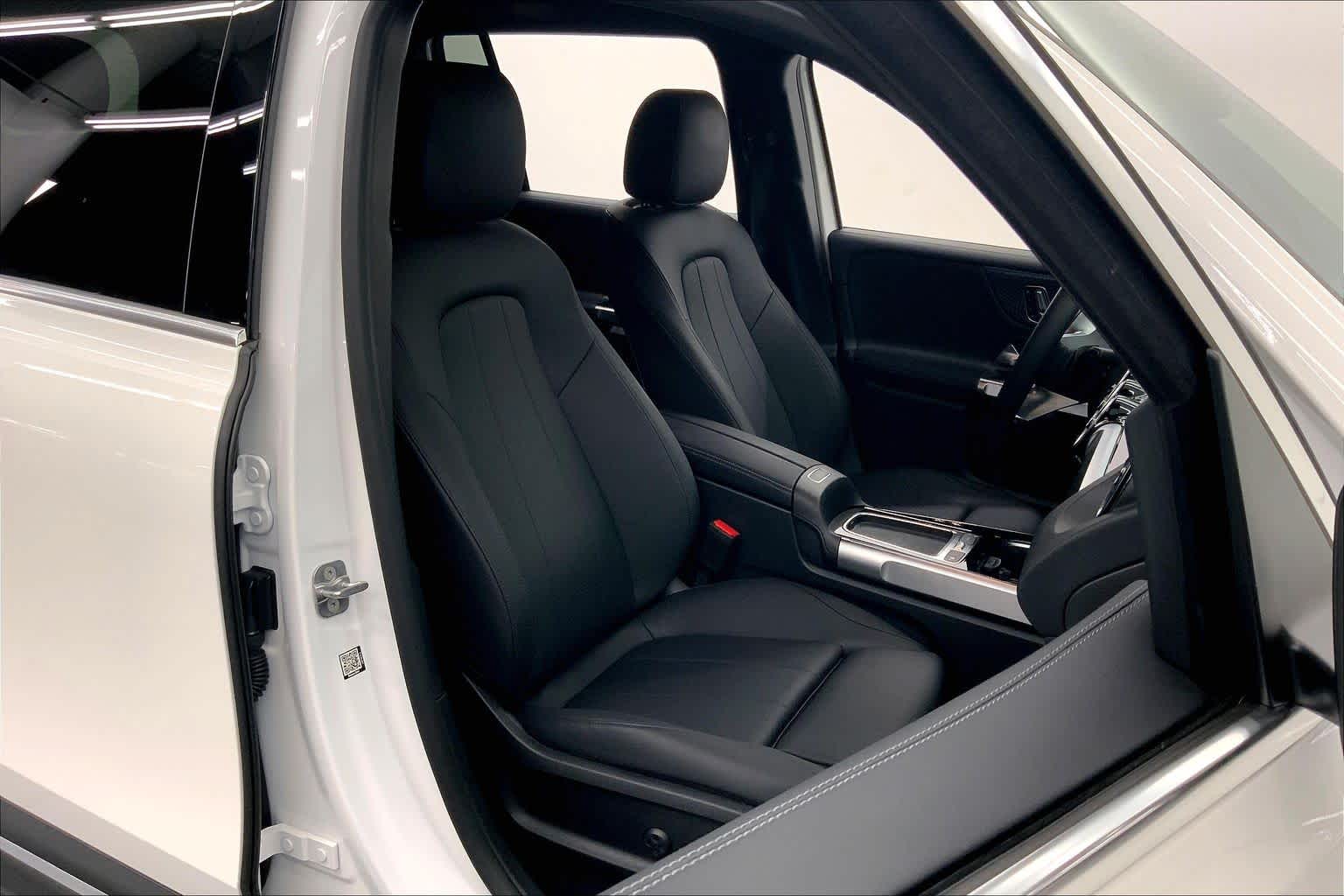 2026 Mercedes-Benz GLB 250 SUV