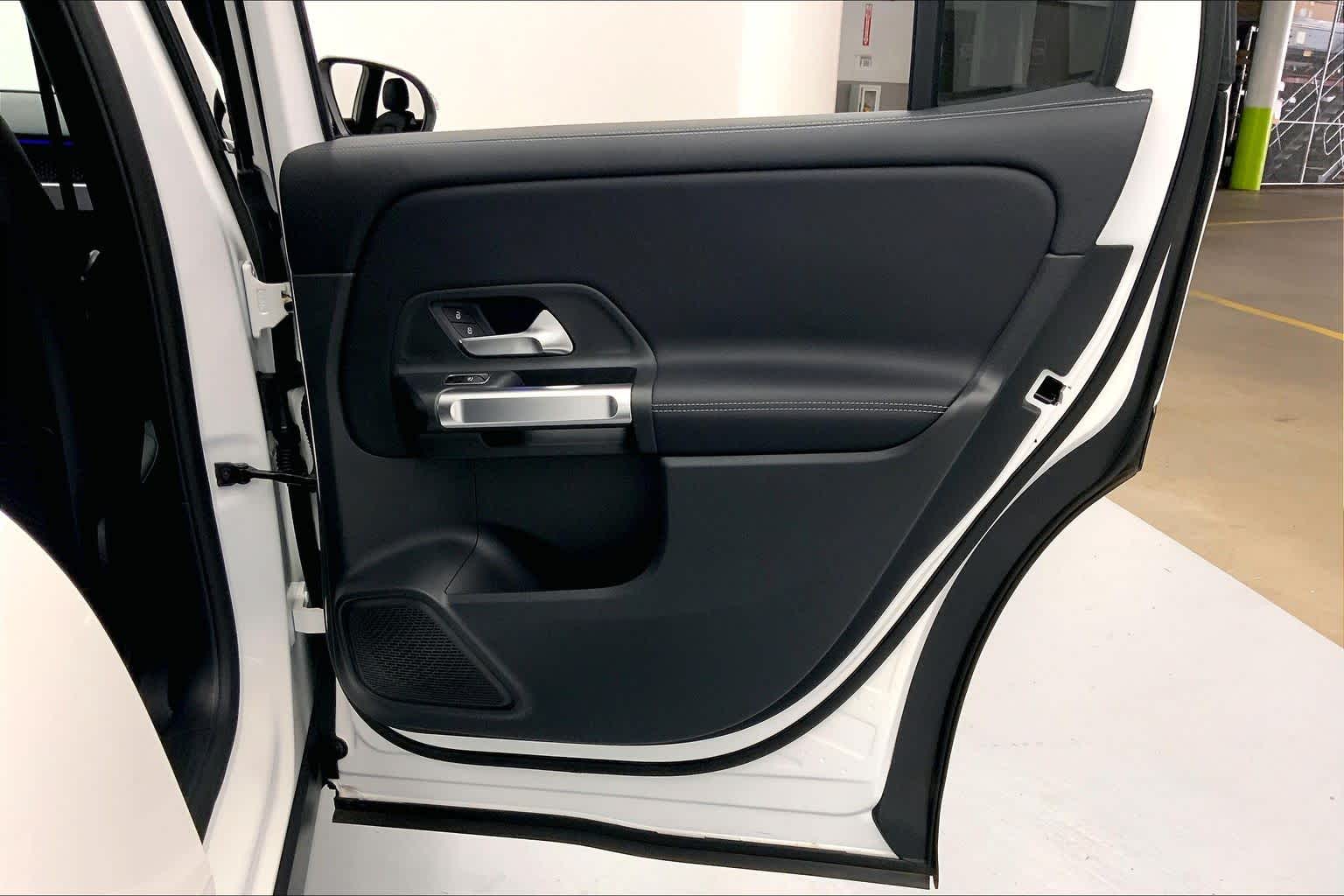 2026 Mercedes-Benz GLB 250 SUV