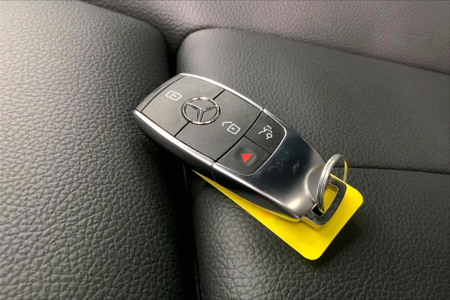 2024 Mercedes-Benz GLB 250 SUV