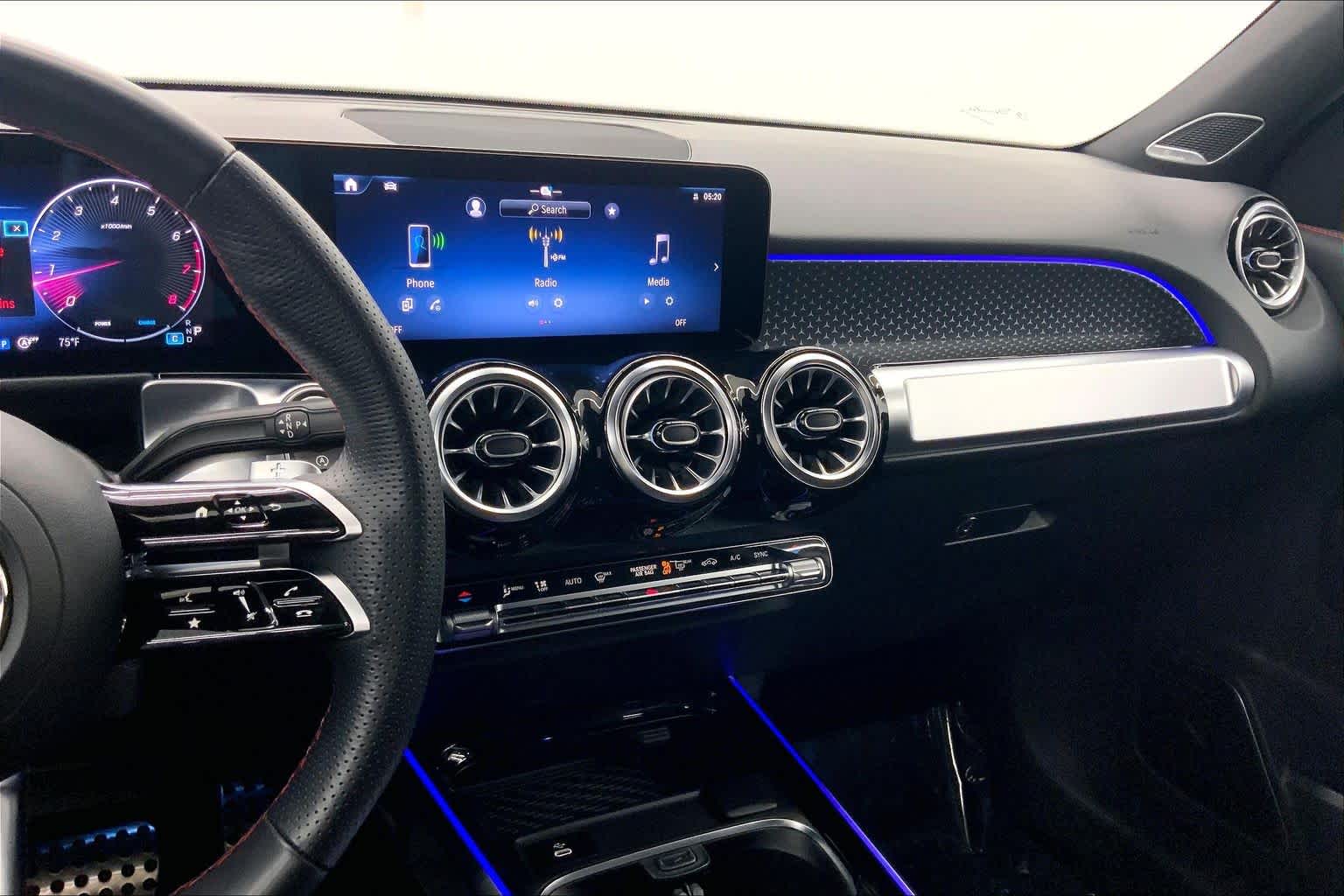 2025 Mercedes-Benz GLB GLB 250