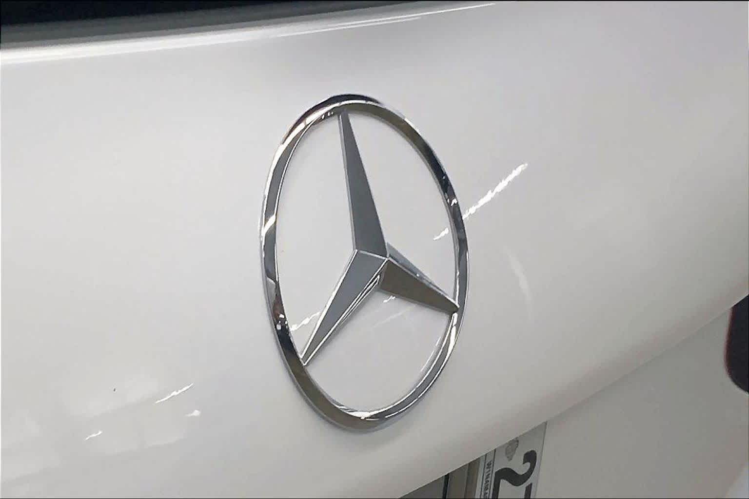 2026 Mercedes-Benz GLB 250 SUV