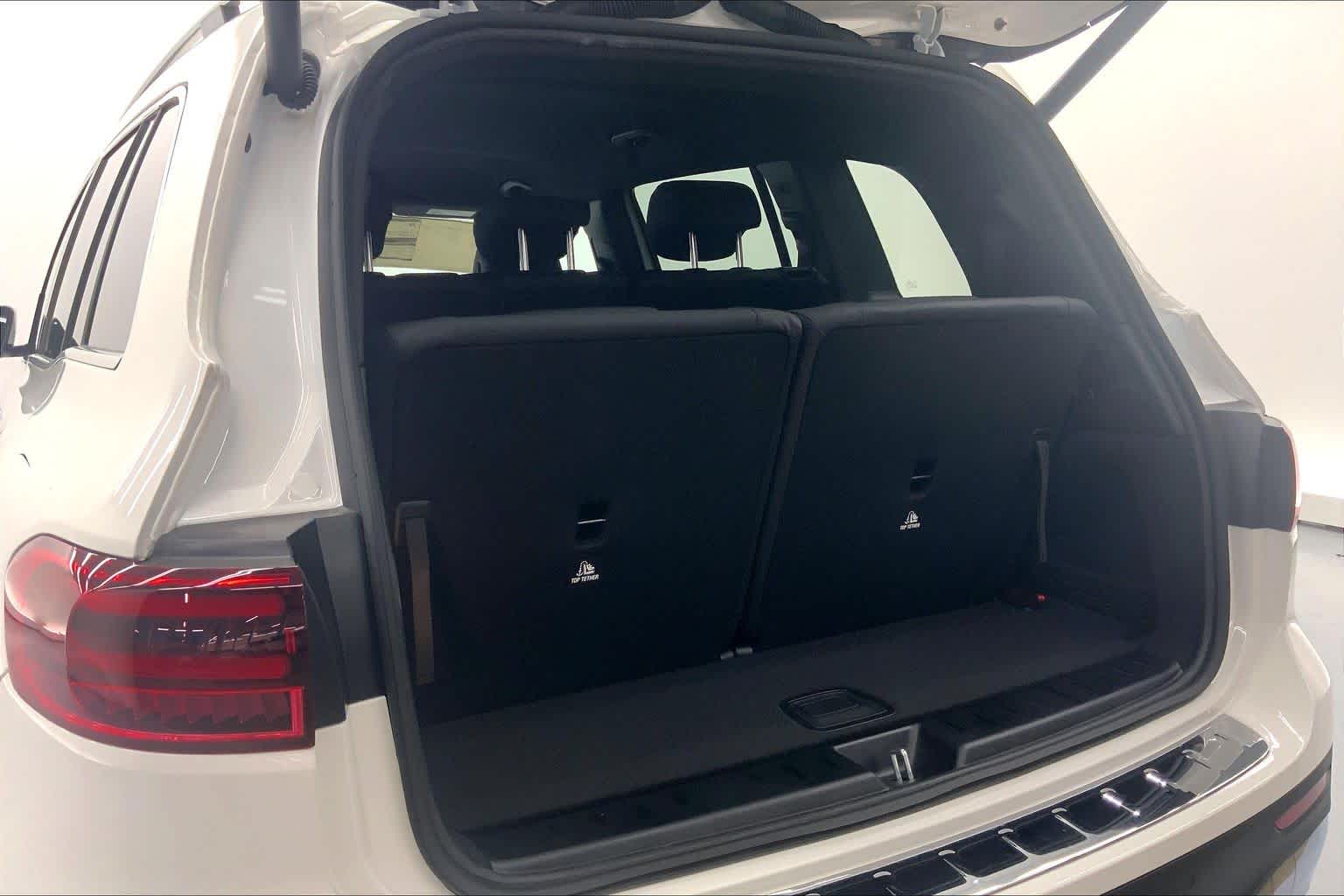 2026 Mercedes-Benz GLB 250 SUV