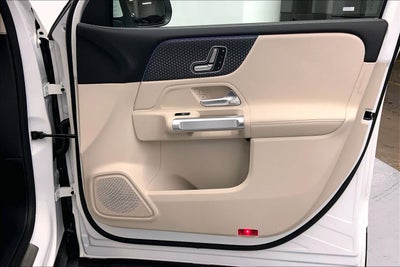 2026 Mercedes-Benz GLB 250 SUV