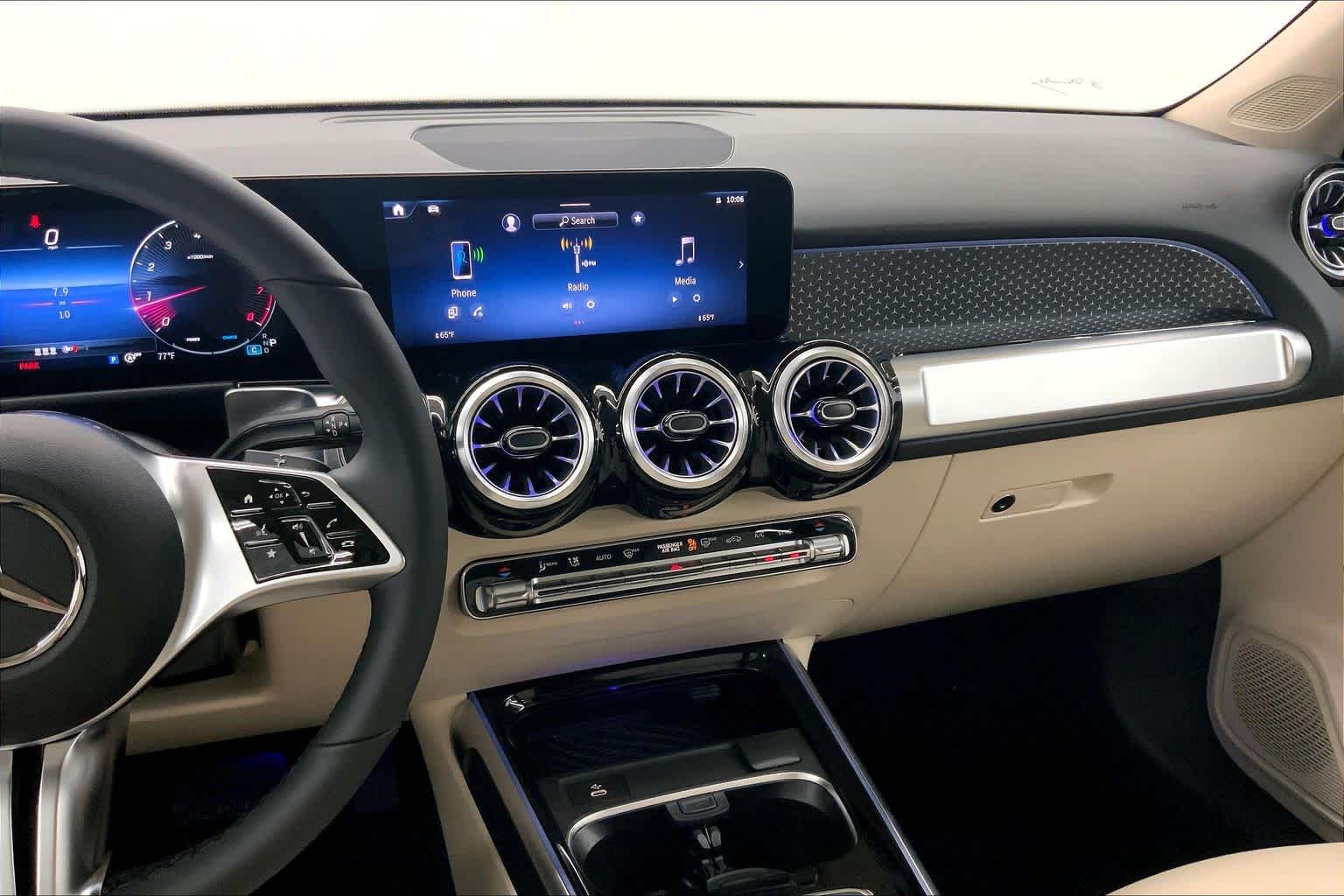 2026 Mercedes-Benz GLB 250 SUV