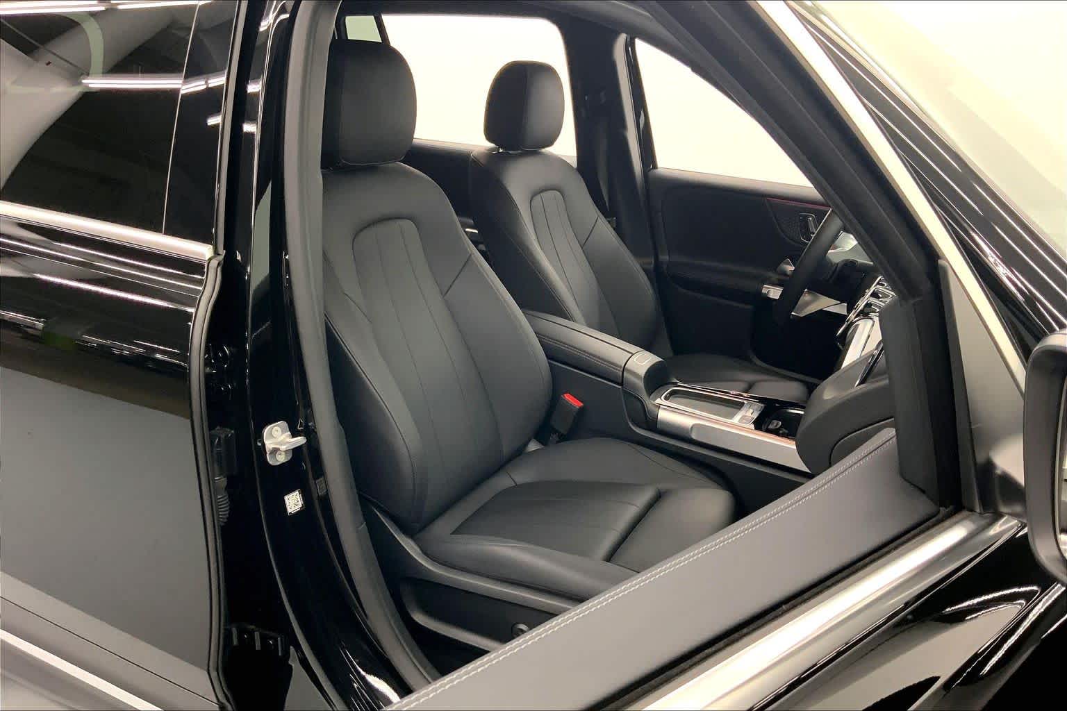 2025 Mercedes-Benz GLB GLB 250