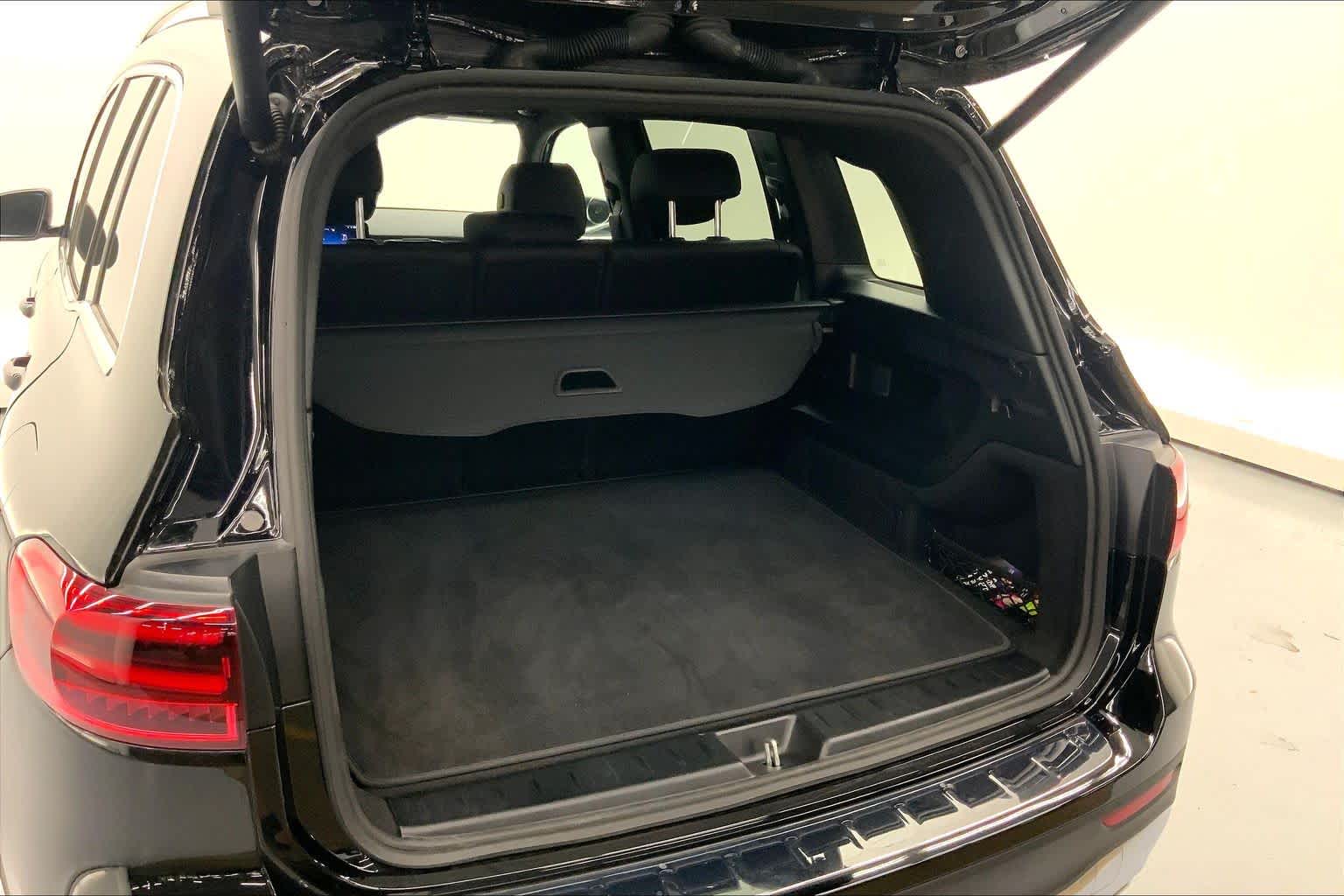 2026 Mercedes-Benz GLB 250 SUV
