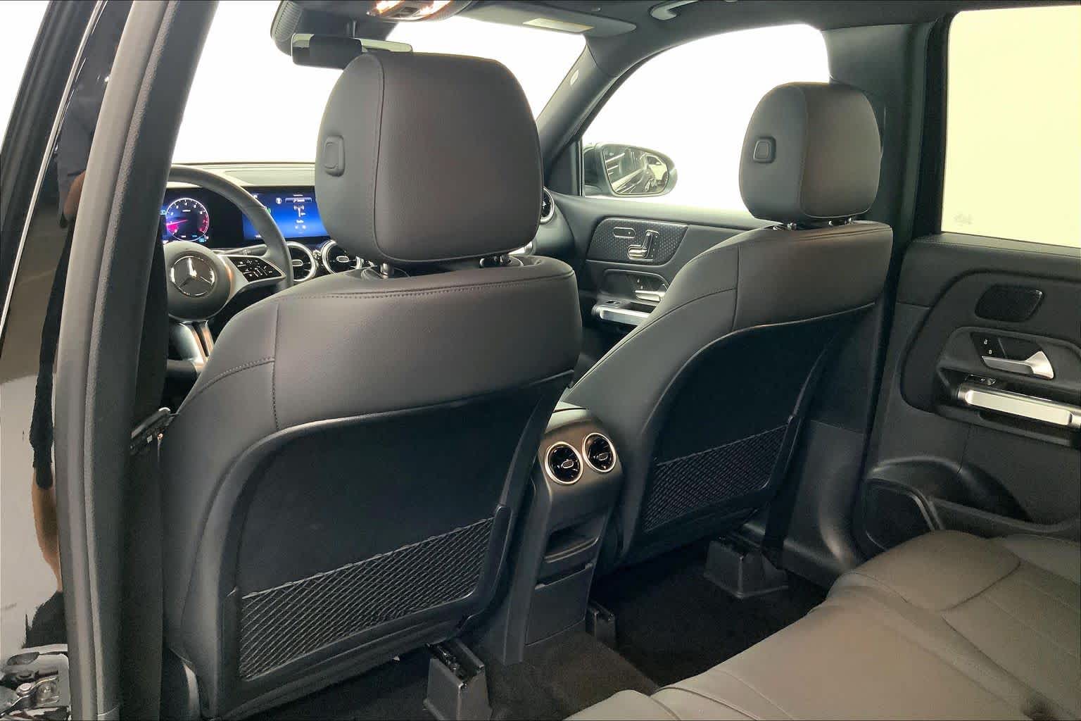 2026 Mercedes-Benz GLB 250 SUV
