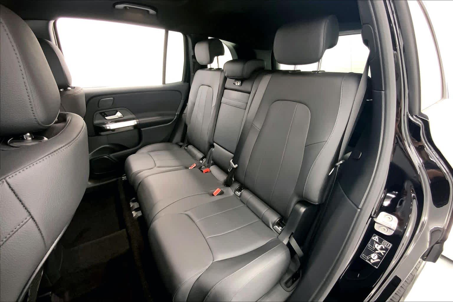 2026 Mercedes-Benz GLB 250 SUV