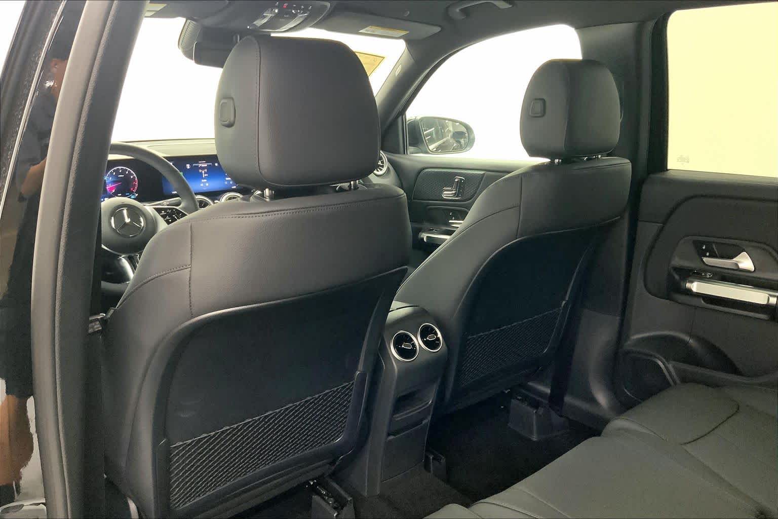 2026 Mercedes-Benz GLB 250 SUV