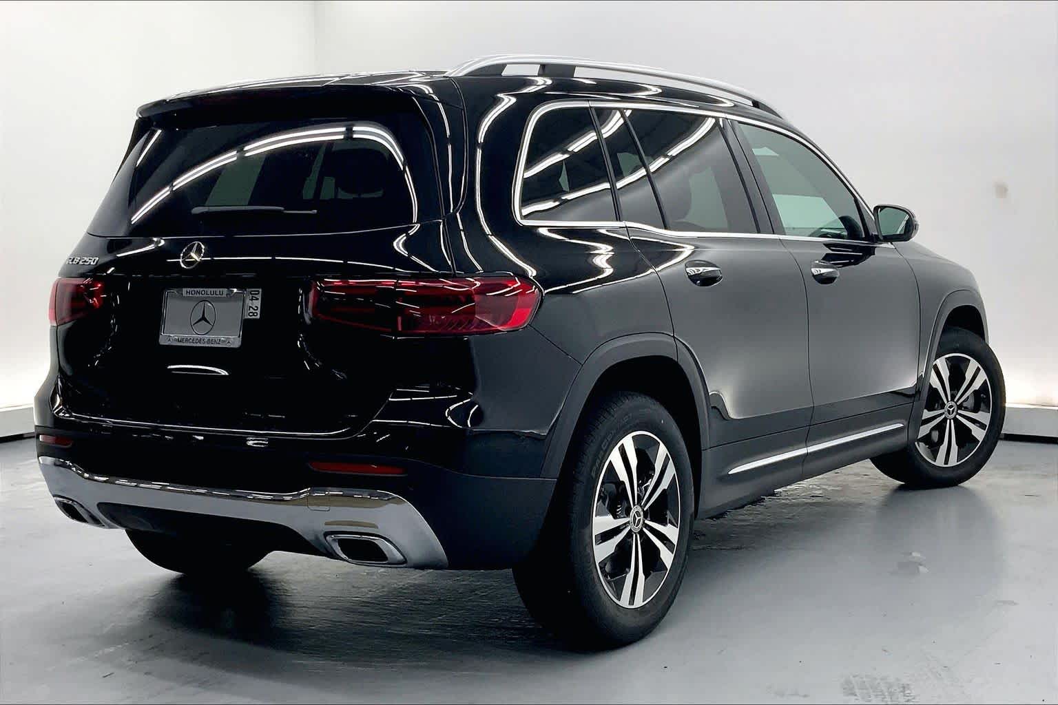 2026 Mercedes-Benz GLB 250 SUV