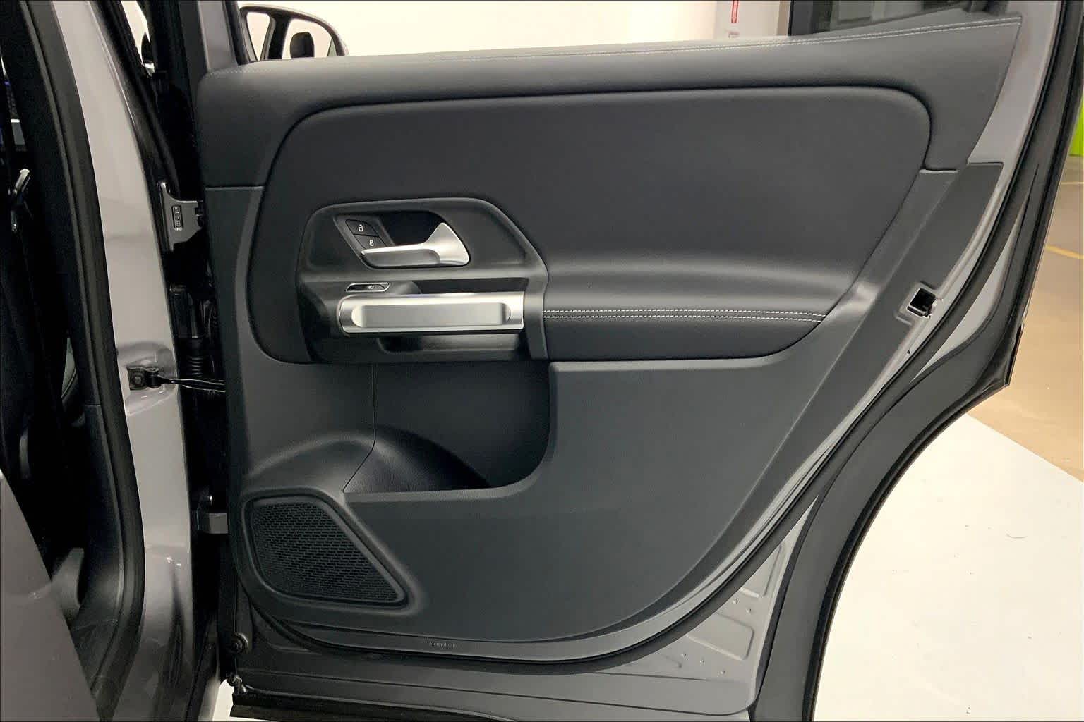 2026 Mercedes-Benz GLB 250 SUV