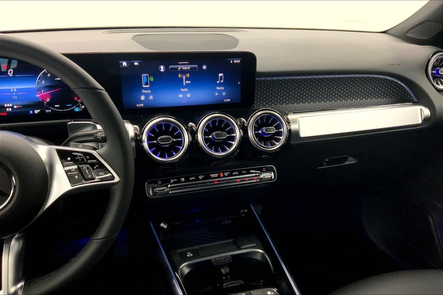 2026 Mercedes-Benz GLB 250 SUV