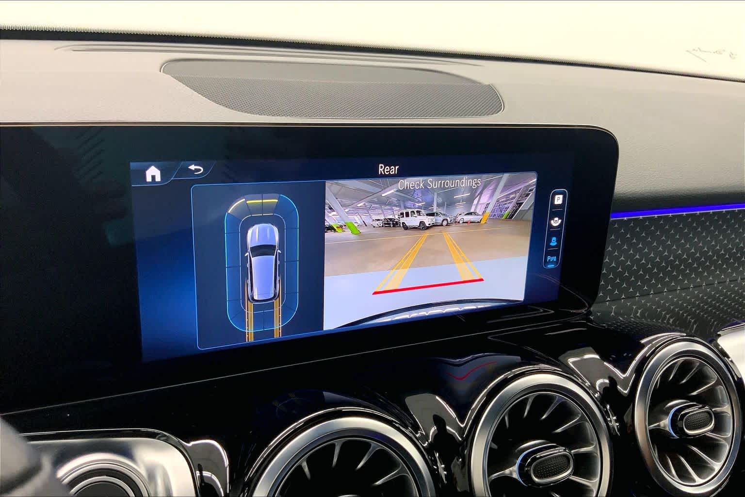 2025 Mercedes-Benz GLB GLB 250