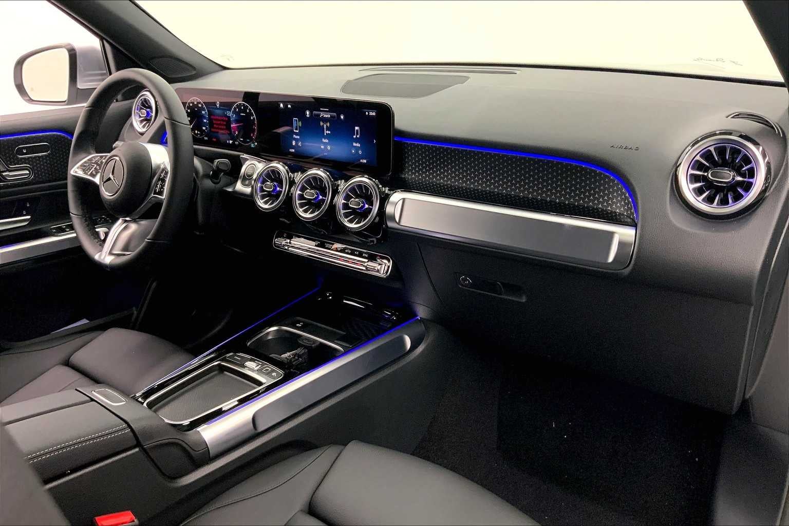 2026 Mercedes-Benz GLB 250 SUV