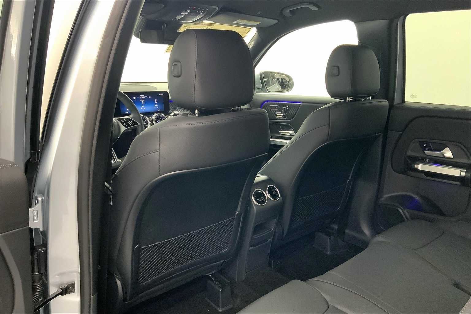 2026 Mercedes-Benz GLB 250 SUV