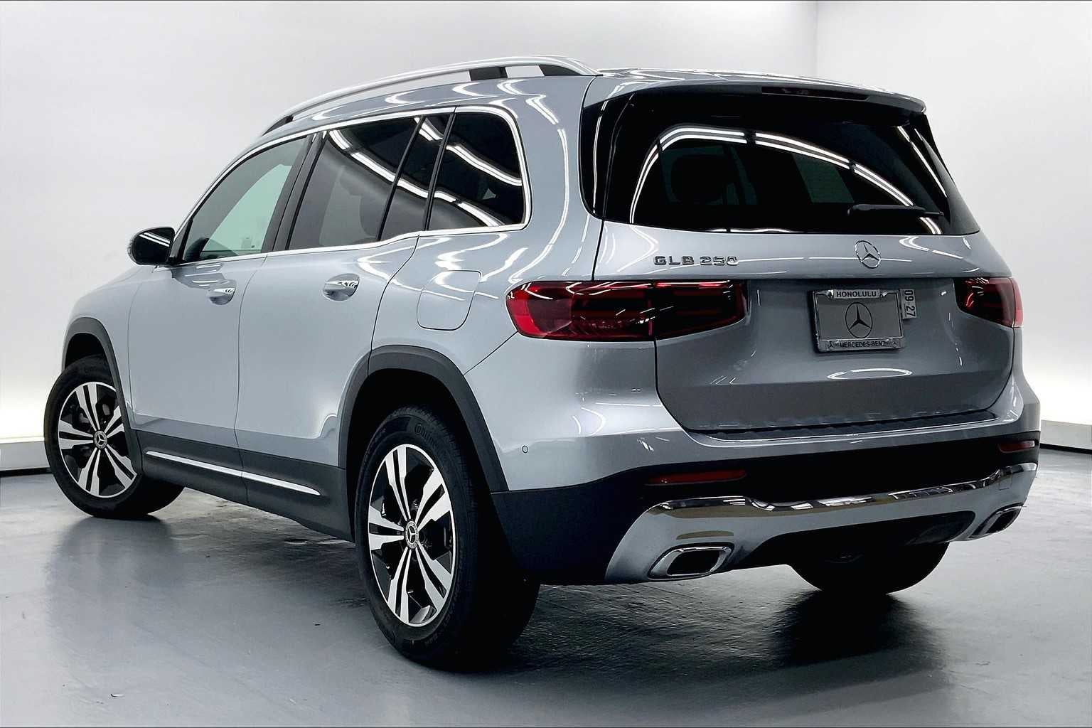 2026 Mercedes-Benz GLB 250 SUV