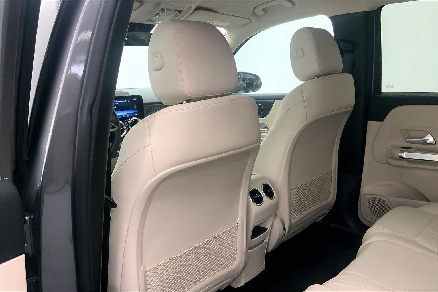2026 Mercedes-Benz GLB 250 SUV