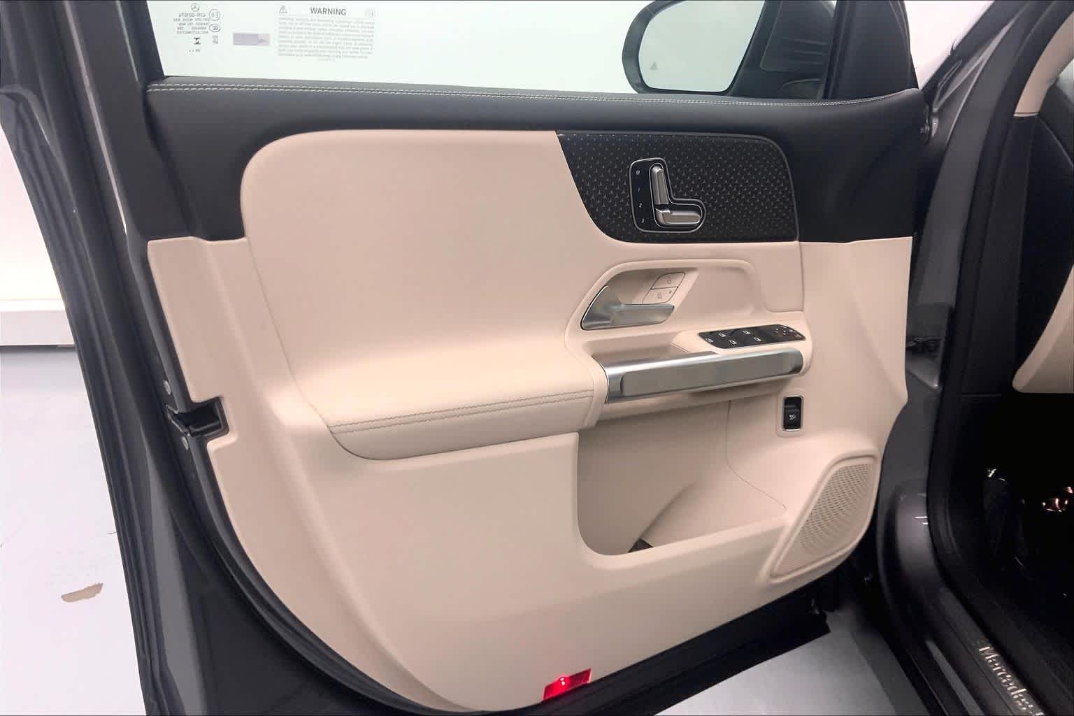 2026 Mercedes-Benz GLB 250 SUV