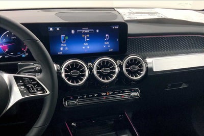 2026 Mercedes-Benz GLB 250 SUV