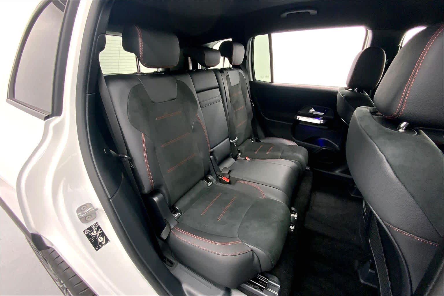2026 Mercedes-Benz GLB 250 SUV