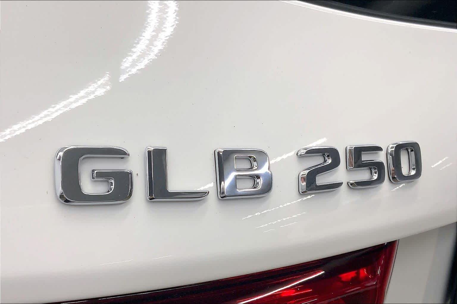 2023 Mercedes-Benz GLB 250 SUV