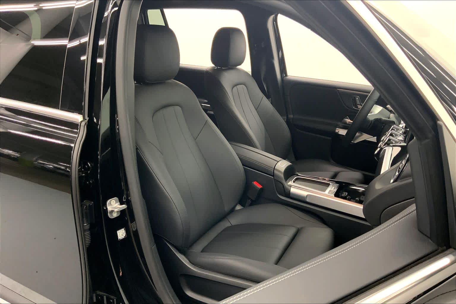 2025 Mercedes-Benz GLB GLB 250