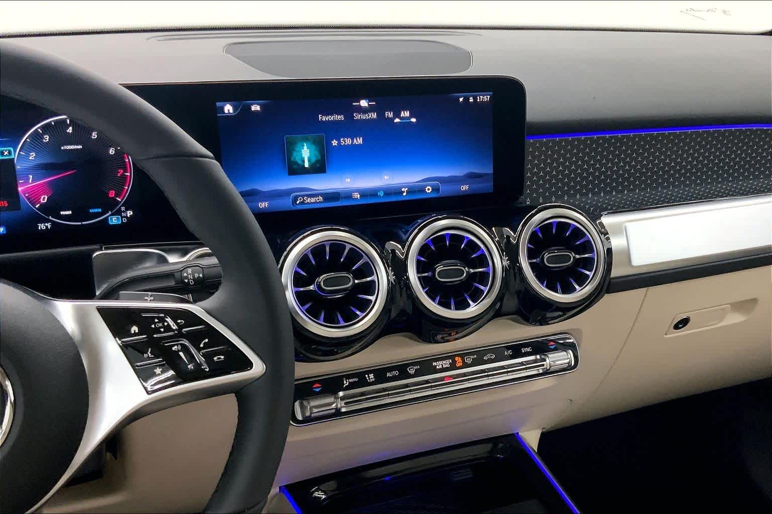 2026 Mercedes-Benz GLB 250 SUV