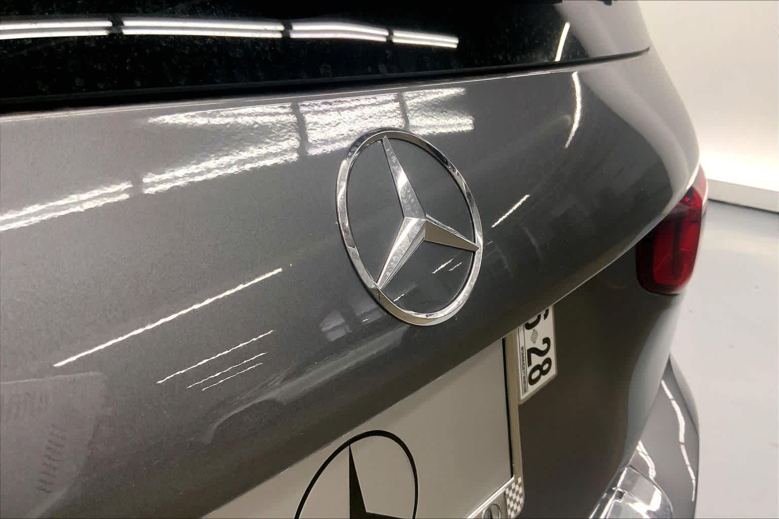 2026 Mercedes-Benz GLB 250 SUV