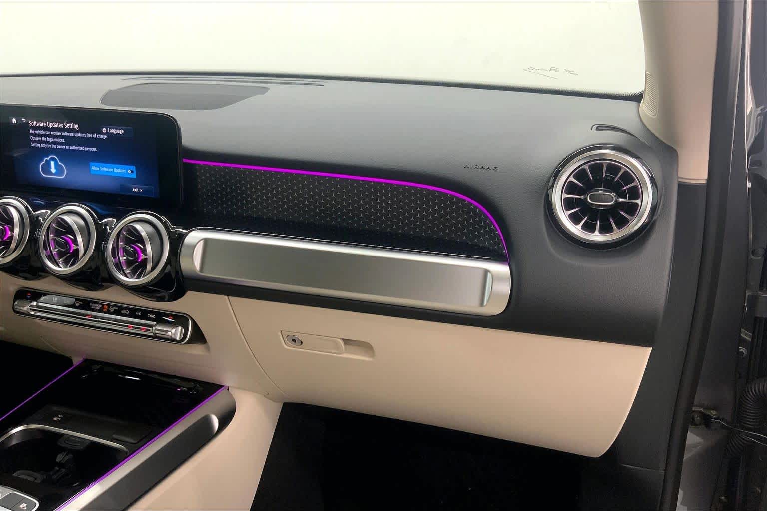 2026 Mercedes-Benz GLB 250 SUV